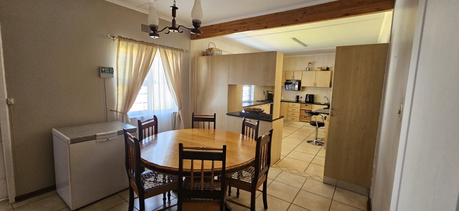 4 Bedroom Property for Sale in Monument Heights Northern Cape